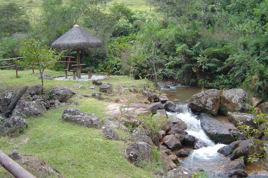 Hotel Fazenda Santa Marina Santana dos Montes Exteriör bild