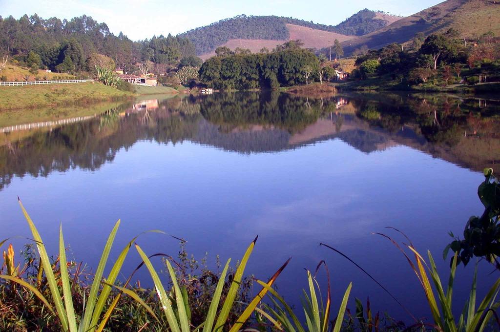 Hotel Fazenda Santa Marina Santana dos Montes Exteriör bild
